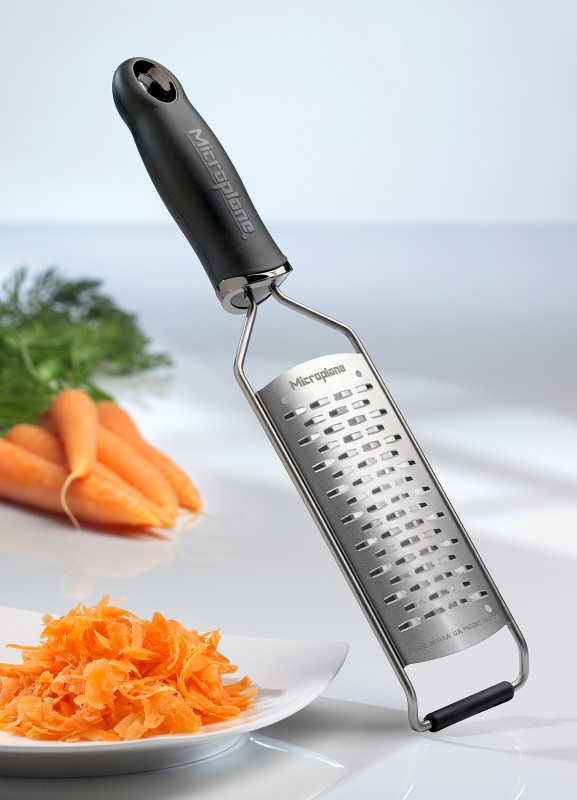 Microplane Gourmet Reibe mit 2 Wege Schneide mittel 45002